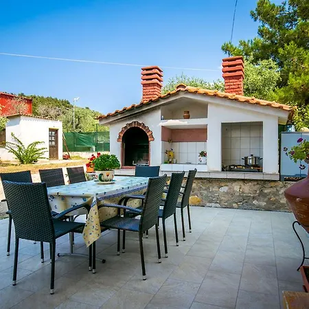 Holiday home Vrachos *